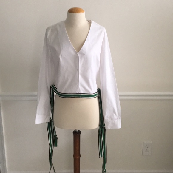 “SOLD” GREY LAB NWT -M- Fun Snap up White Top With 4 Ties - Picture 4 of 9